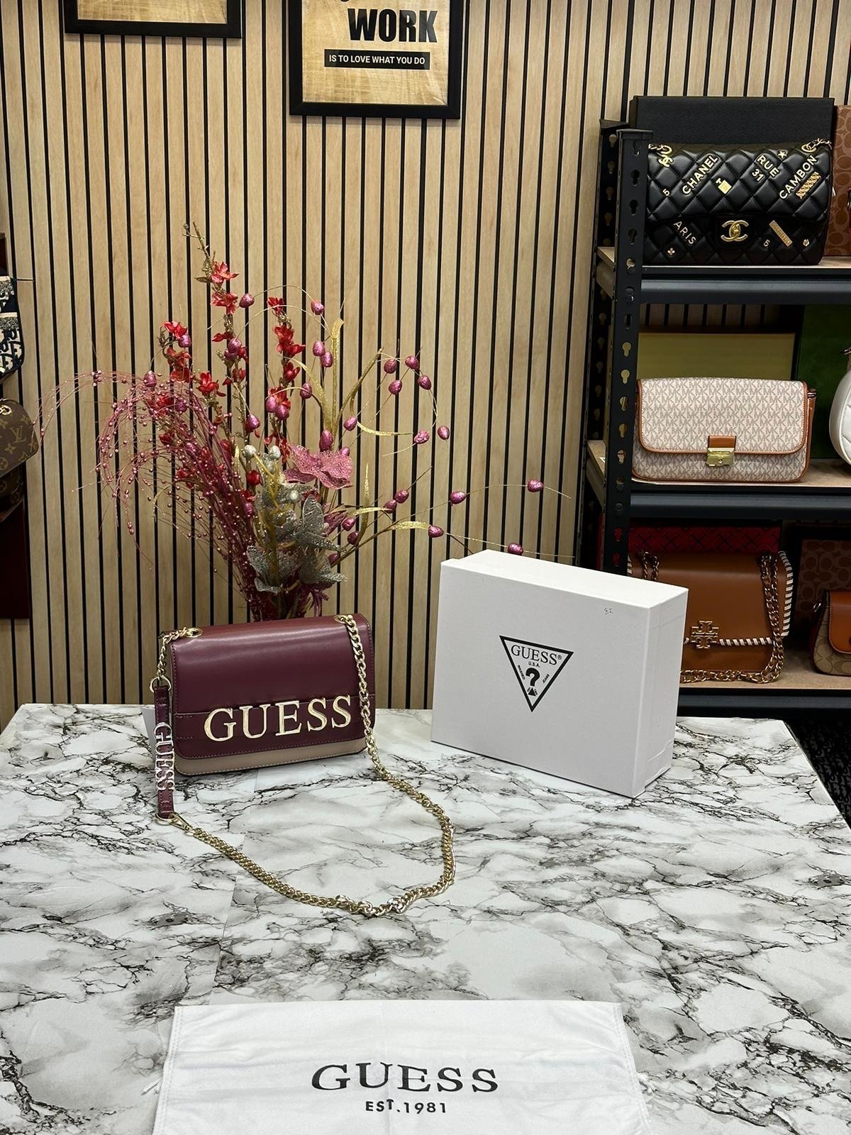 Guess Sashaa Sling