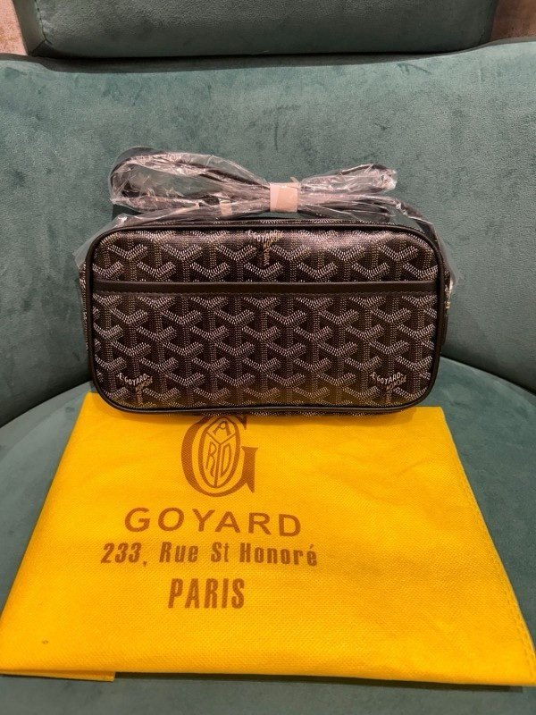 Goyard Paris Cap-Vert PM Unisex Sling Bag With Dust Bag (GY Black) (LB)