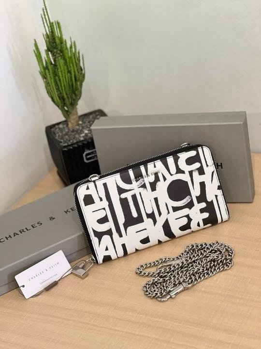 Charles & Keith CK Chain On Wallet With OG Box & Dust Bag (Multi - 858)