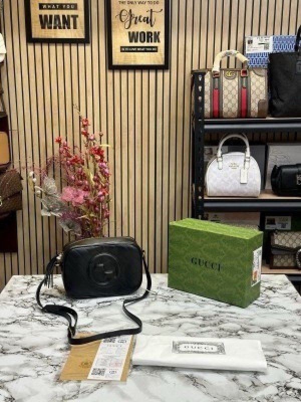 GUCC I SOHO LEATHER HANDBAG WITH OG BOX AND DUST BAG (BLACK) (S5)(MT)