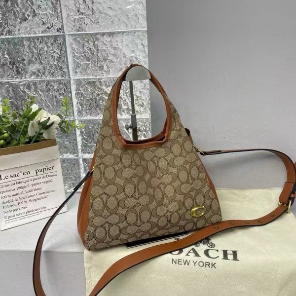 COACH Lana shoulder bag with folding box 211(BR)