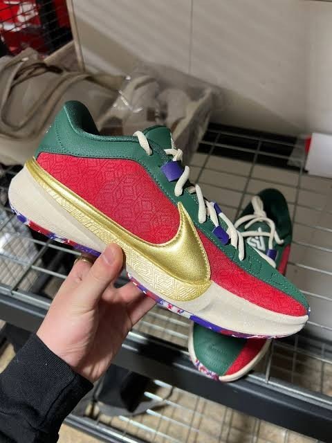 zoom freak 5 keep it a buck