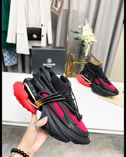 Balmai unicorn red black