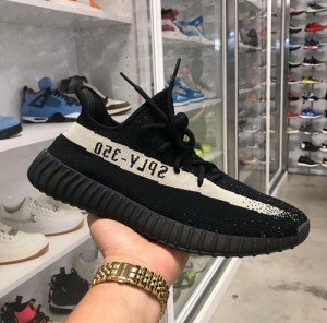 Yeezy 350 Core White Black Oreo