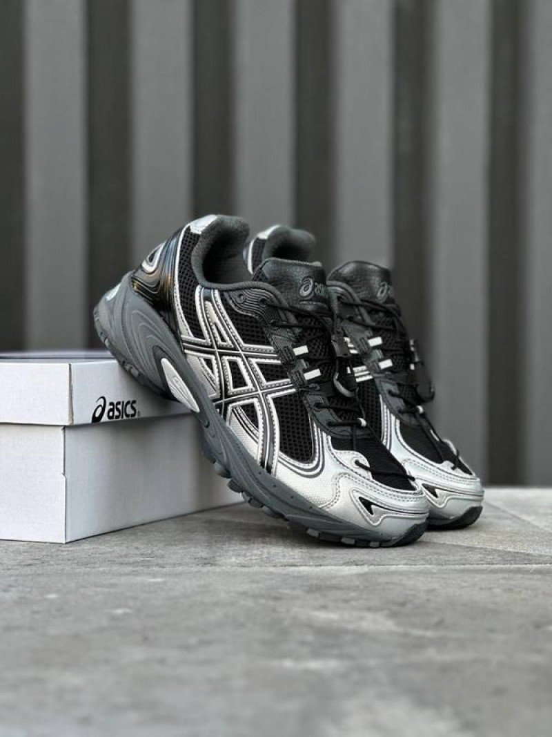 Asicss gel kahana tr v4 black silver