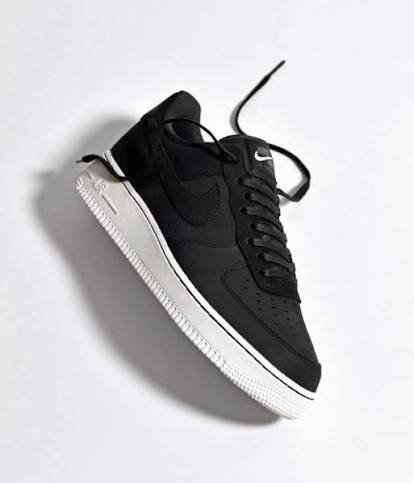 Nik e Airforce 1 07 Off Noir