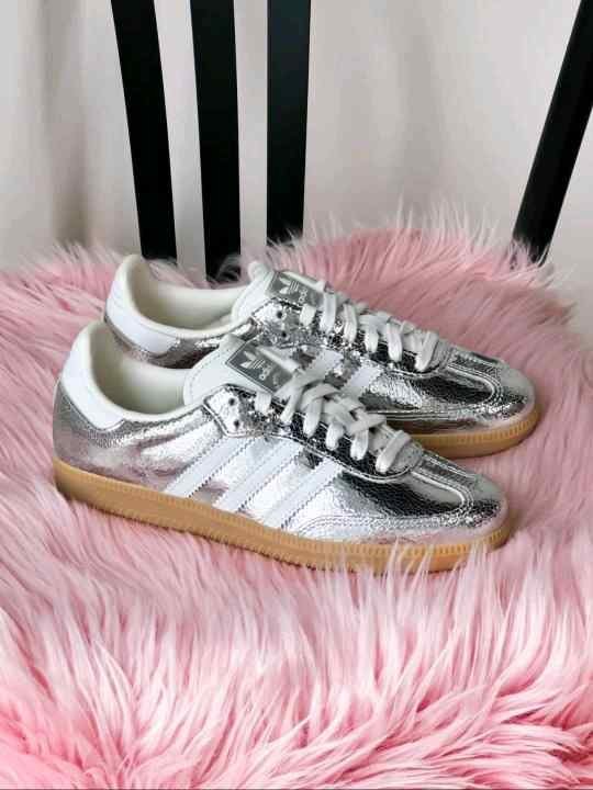 Adidass Samba OG Silver Metallic Cracked Leather
