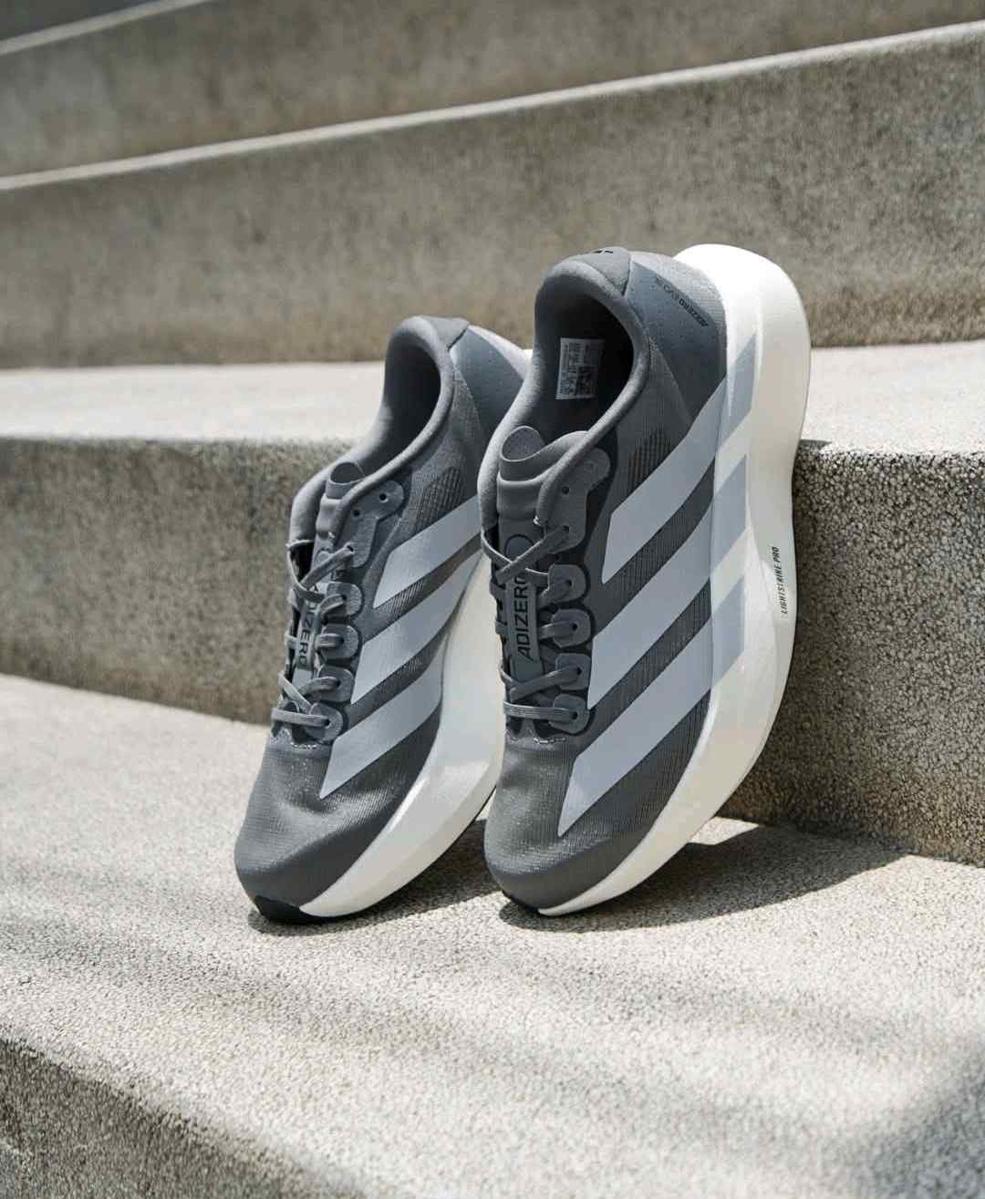 Adidass ADIZERO EVO SL grey four halo silver 410