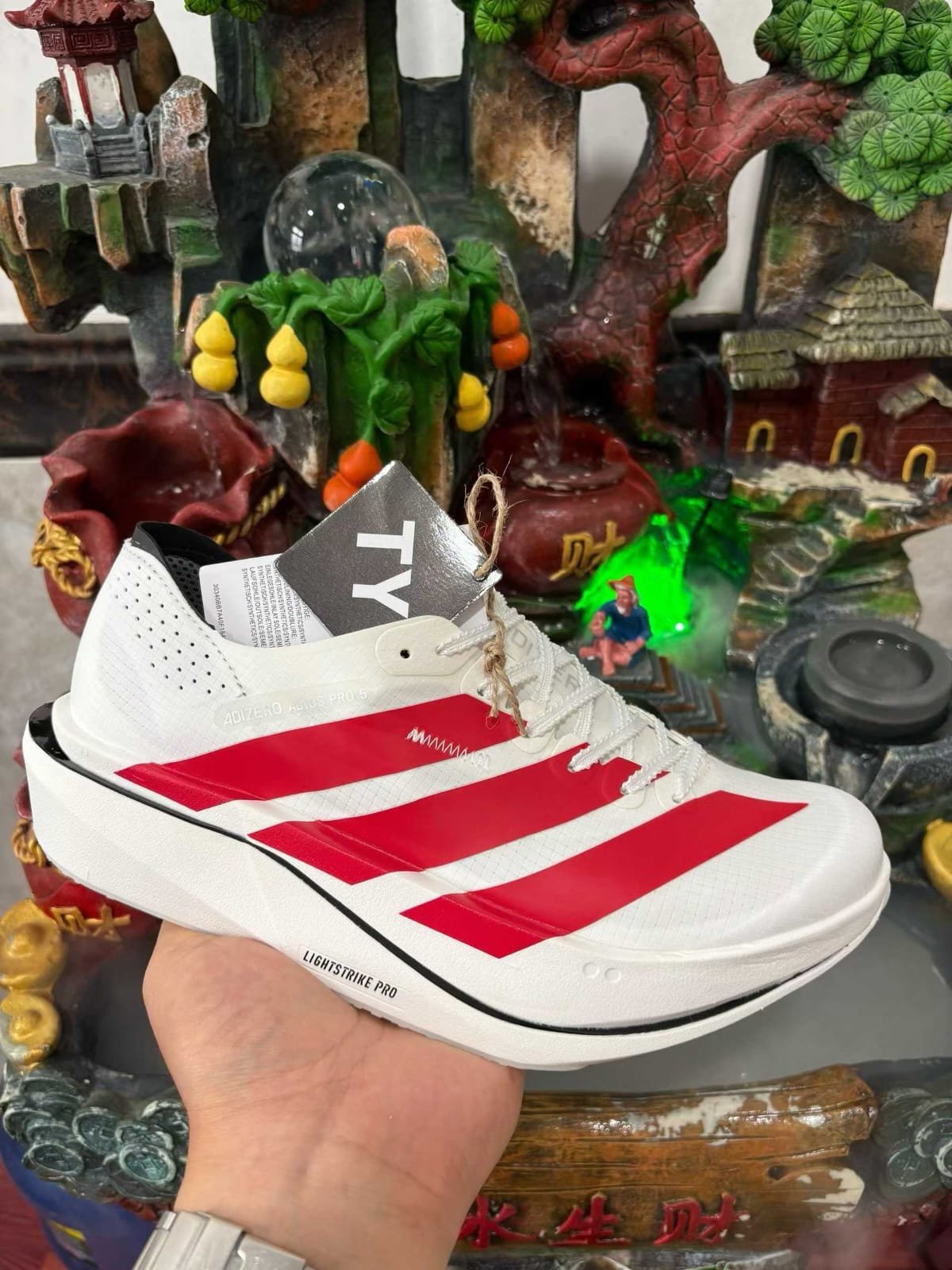 Adizero Adios pro 5 White red