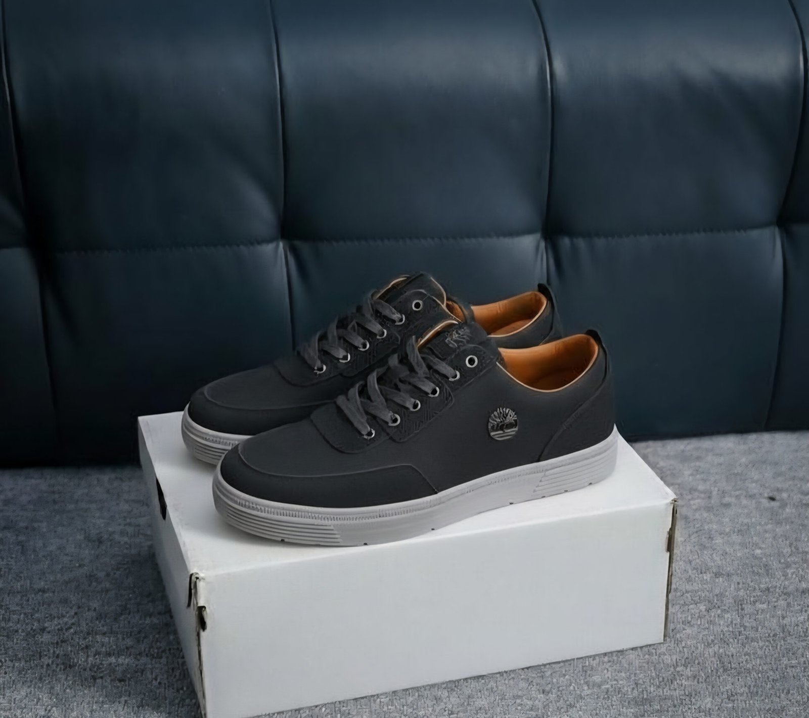 TIMBERLAND LOW BLACK GREY CASUAL SNEAKER WITH SUEDE