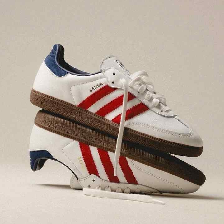 Adidass Samba OG Core White Victory Red
